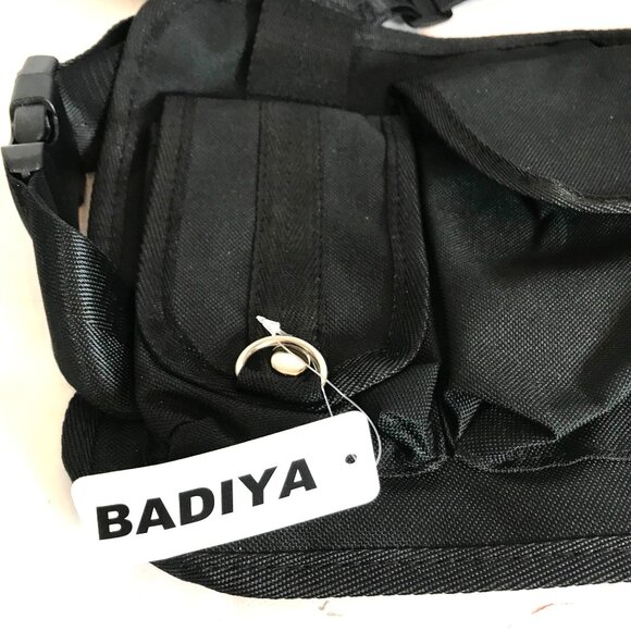 Badiya Chest Harness Chest Front Bag Pouch Sport Backpack Daypack Vest Lot #2 - Picture 4 of 8